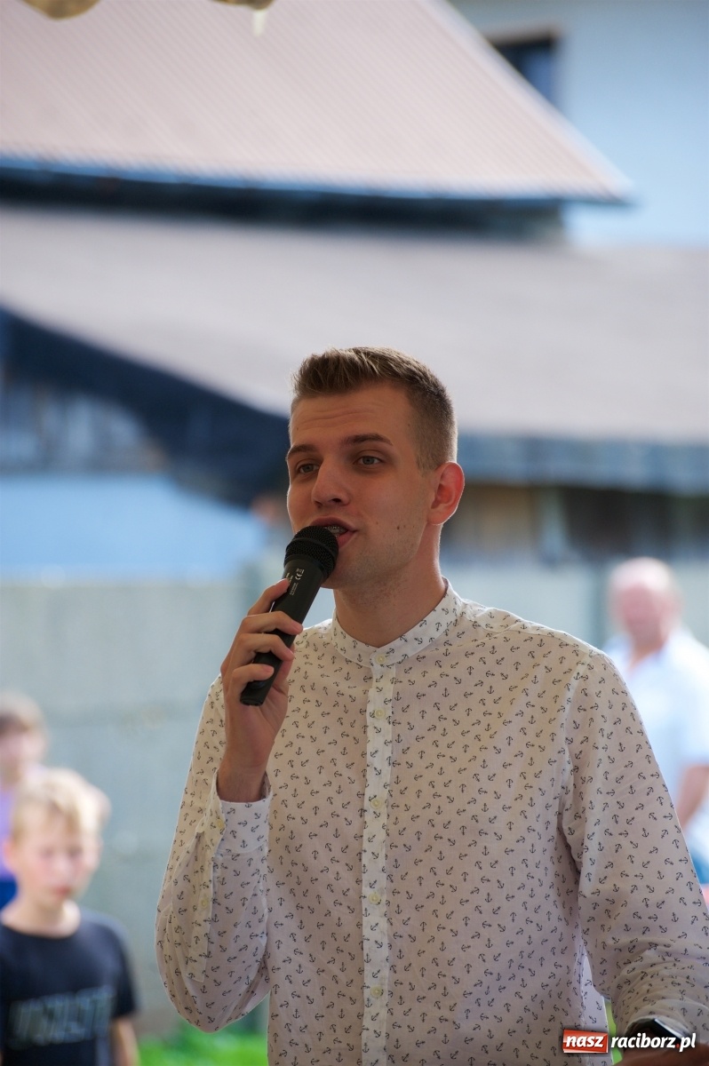 Zdjęcie w galerii na portalu naszraciborz.pl: Tworków. Mamuśki znów zagrają o puchar sołtysa wiadomości z regionu