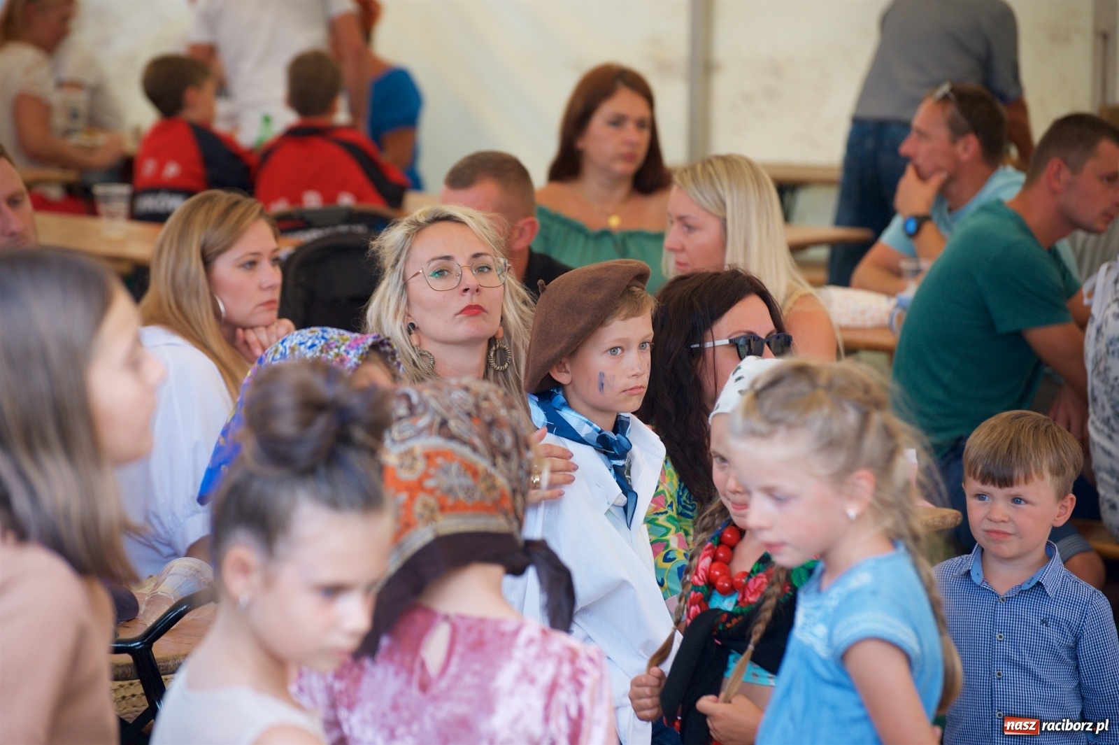 Zdjęcie w galerii na portalu naszraciborz.pl: Tworków. Mamuśki znów zagrają o puchar sołtysa wiadomości z regionu