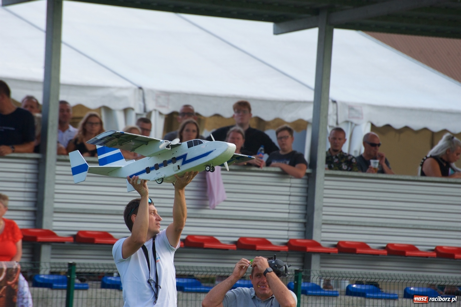 Zdjęcie w galerii na portalu naszraciborz.pl: Tworków. Mamuśki znów zagrają o puchar sołtysa wiadomości z regionu