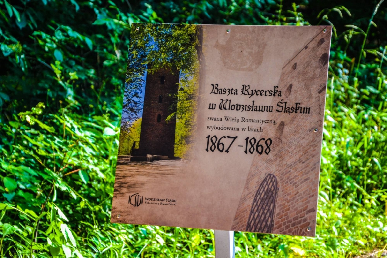 Zdjęcie w galerii na portalu naszraciborz.pl: Baszta w Wodzisławiu Śląskim otwarta dla zwiedzających wiadomości z regionu