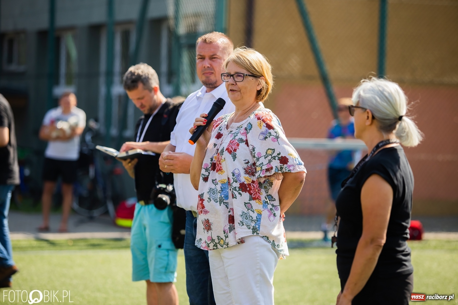 Zdjęcie w galerii na portalu naszraciborz.pl: Powiatowy turniej piłki nożnej na boisku SP 4 wiadomości z regionu