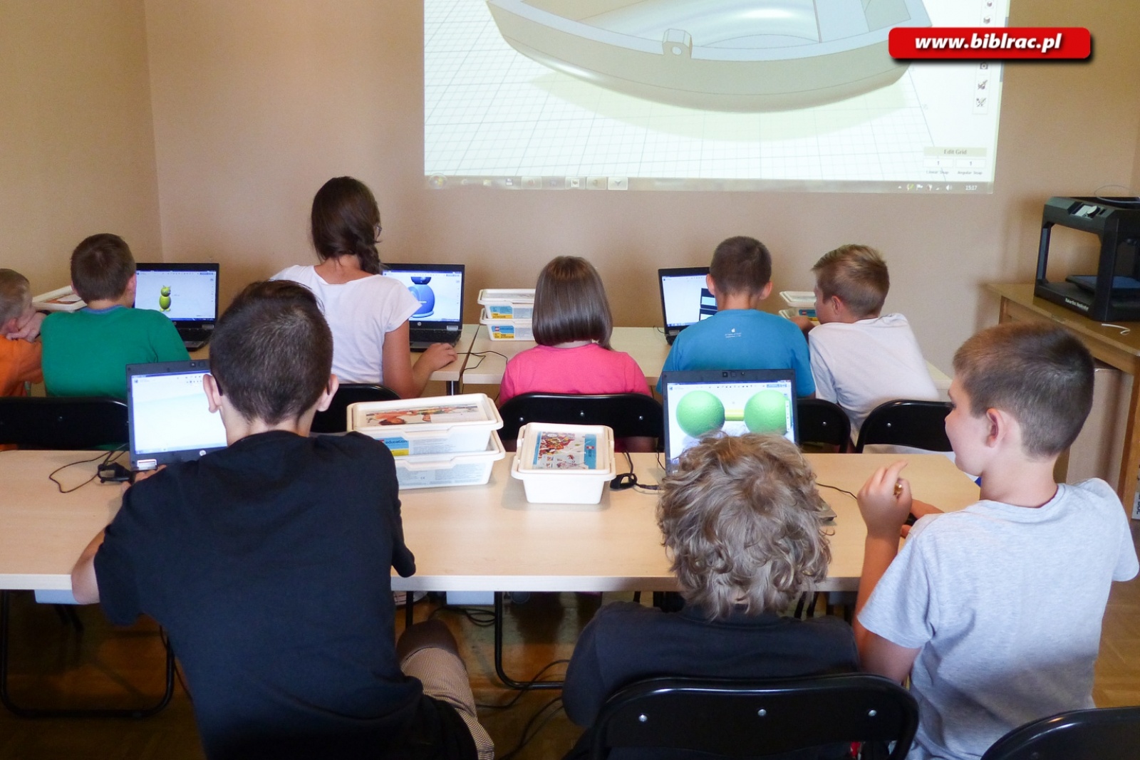 Zdjęcie w galerii na portalu naszraciborz.pl: Łaziki z misji NASA w bibliotece – trwają zapisy! wiadomości z regionu