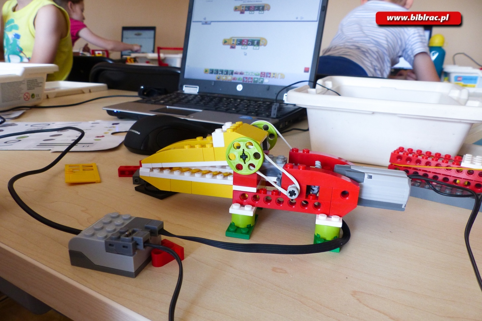 Zdjęcie w galerii na portalu naszraciborz.pl: Łaziki z misji NASA w bibliotece – trwają zapisy! wiadomości z regionu