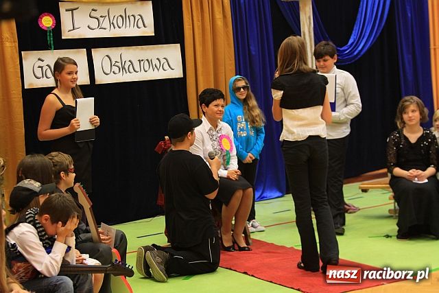 Zdjęcie w galerii na portalu naszraciborz.pl: Gala Oscarów dla nauczycieli wiadomości z regionu