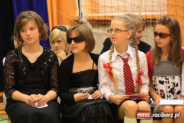 Zdjęcie w galerii na portalu naszraciborz.pl: Gala Oscarów dla nauczycieli wiadomości z regionu