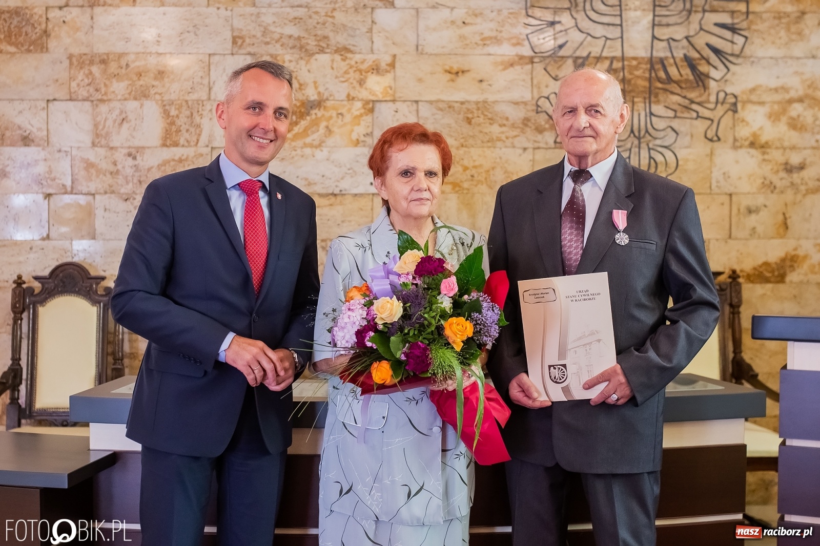 Zdjęcie w galerii na portalu naszraciborz.pl: Złote gody w raciborskim USC  wiadomości z regionu