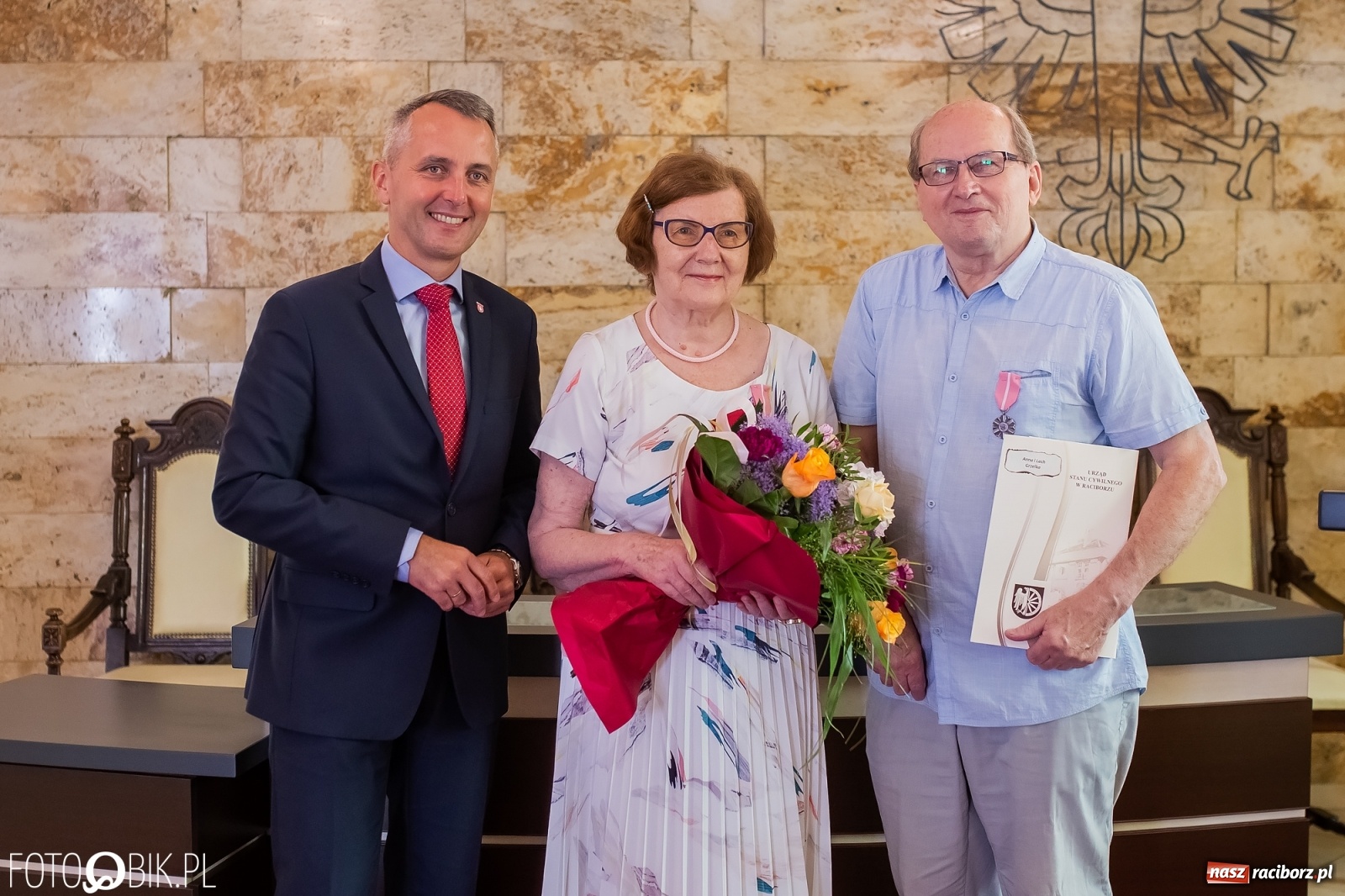 Zdjęcie w galerii na portalu naszraciborz.pl: Złote gody w raciborskim USC  wiadomości z regionu