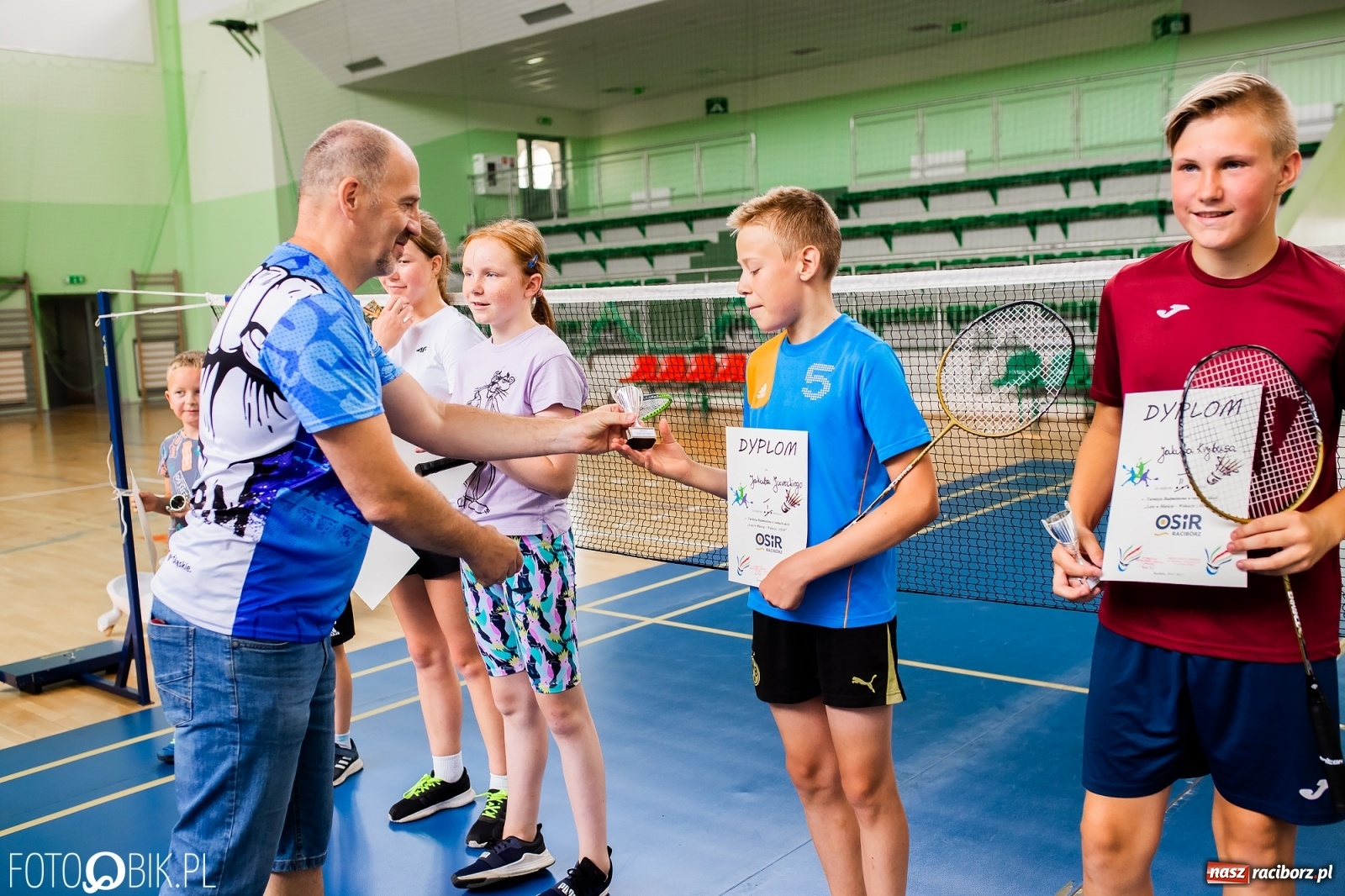 Zdjęcie w galerii na portalu naszraciborz.pl: Turniej badmintona w Arenie Rafako wiadomości z regionu