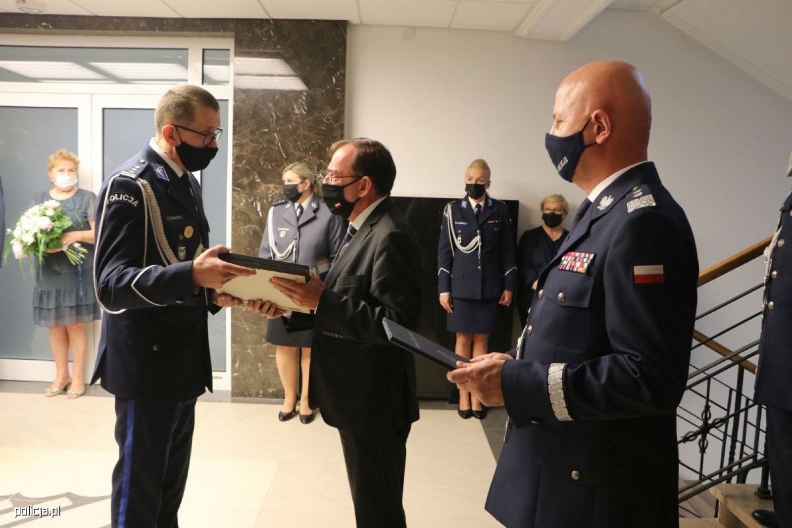 Zdjęcie w galerii na portalu naszraciborz.pl: Aspirant Michał Kędzierski upamiętniony w Komendzie Głównej Policji wiadomości z regionu