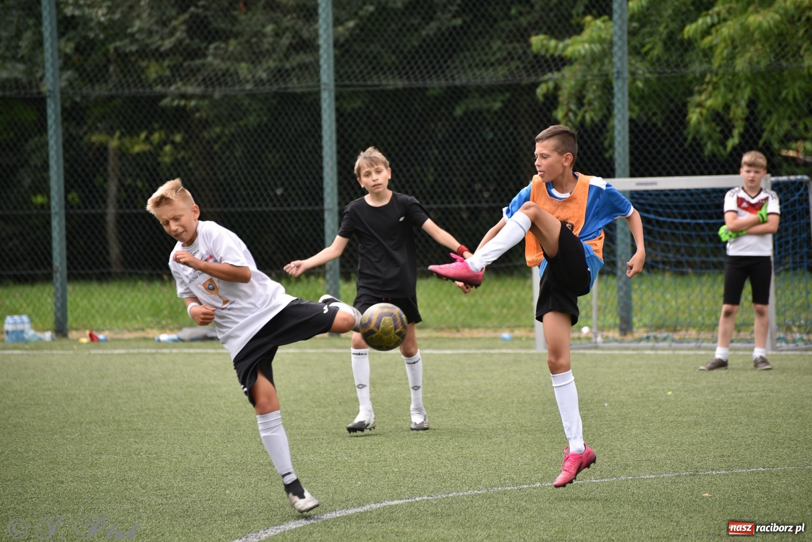 Zdjęcie w galerii na portalu naszraciborz.pl: Piłkarskie powiatowe EURO za nami. Medale rozdane [FOTO] wiadomości z regionu