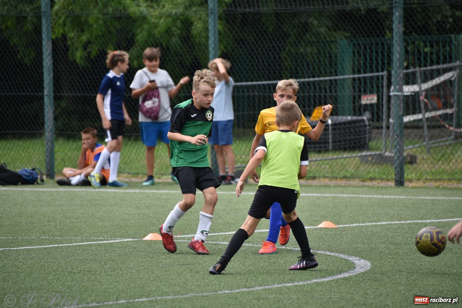 Zdjęcie w galerii na portalu naszraciborz.pl: Piłkarskie powiatowe EURO za nami. Medale rozdane [FOTO] wiadomości z regionu