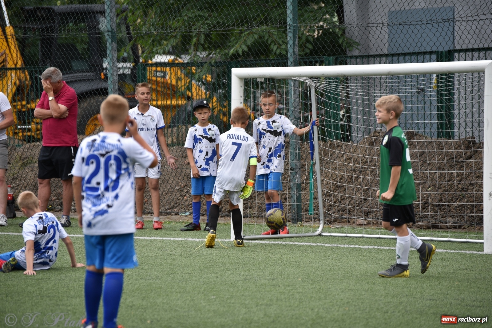 Zdjęcie w galerii na portalu naszraciborz.pl: Piłkarskie powiatowe EURO za nami. Medale rozdane [FOTO] wiadomości z regionu