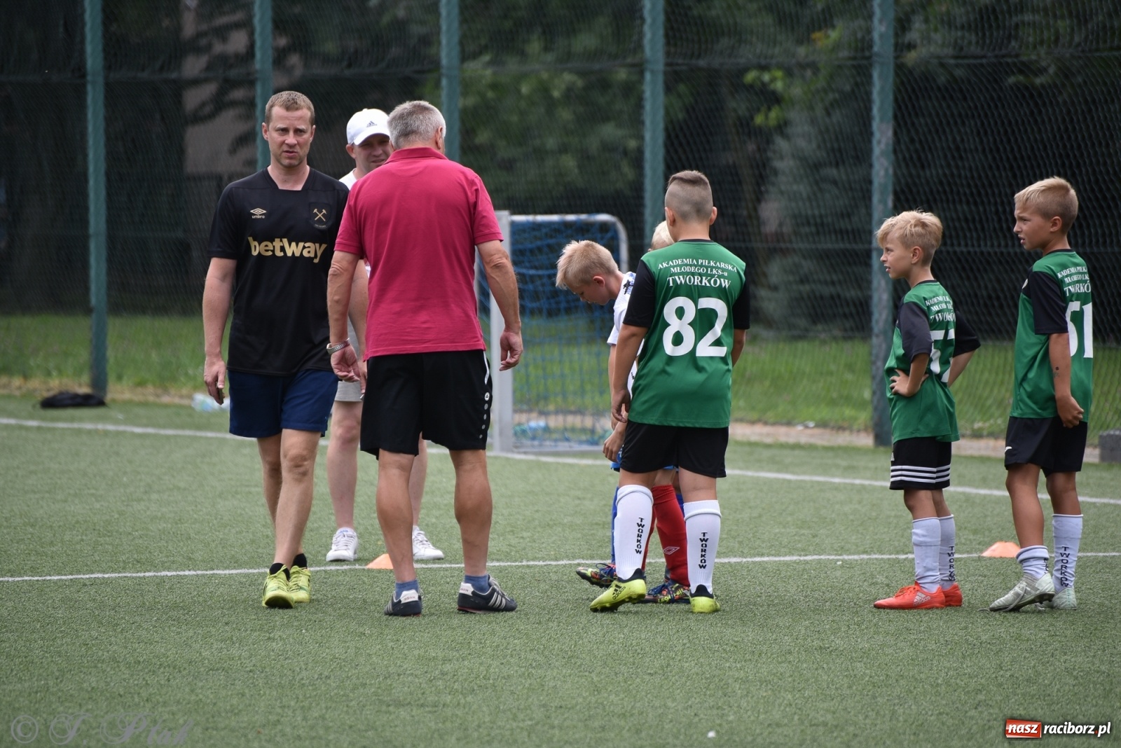 Zdjęcie w galerii na portalu naszraciborz.pl: Piłkarskie powiatowe EURO za nami. Medale rozdane [FOTO] wiadomości z regionu