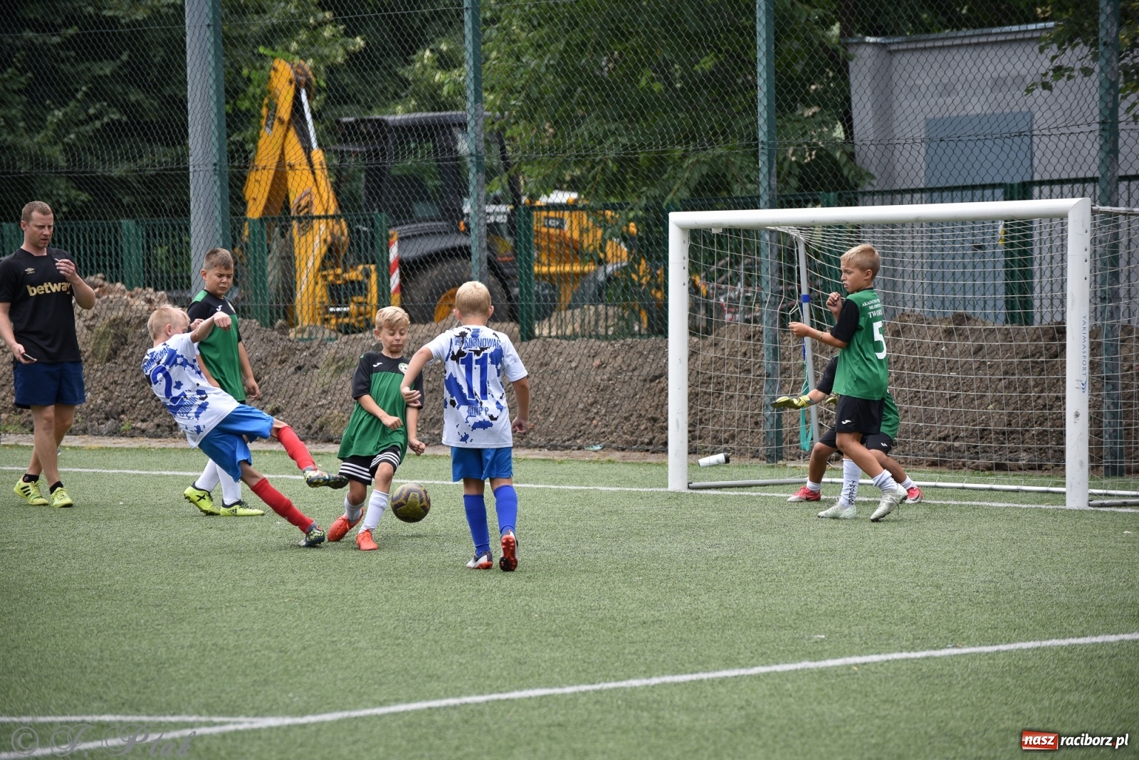 Zdjęcie w galerii na portalu naszraciborz.pl: Piłkarskie powiatowe EURO za nami. Medale rozdane [FOTO] wiadomości z regionu