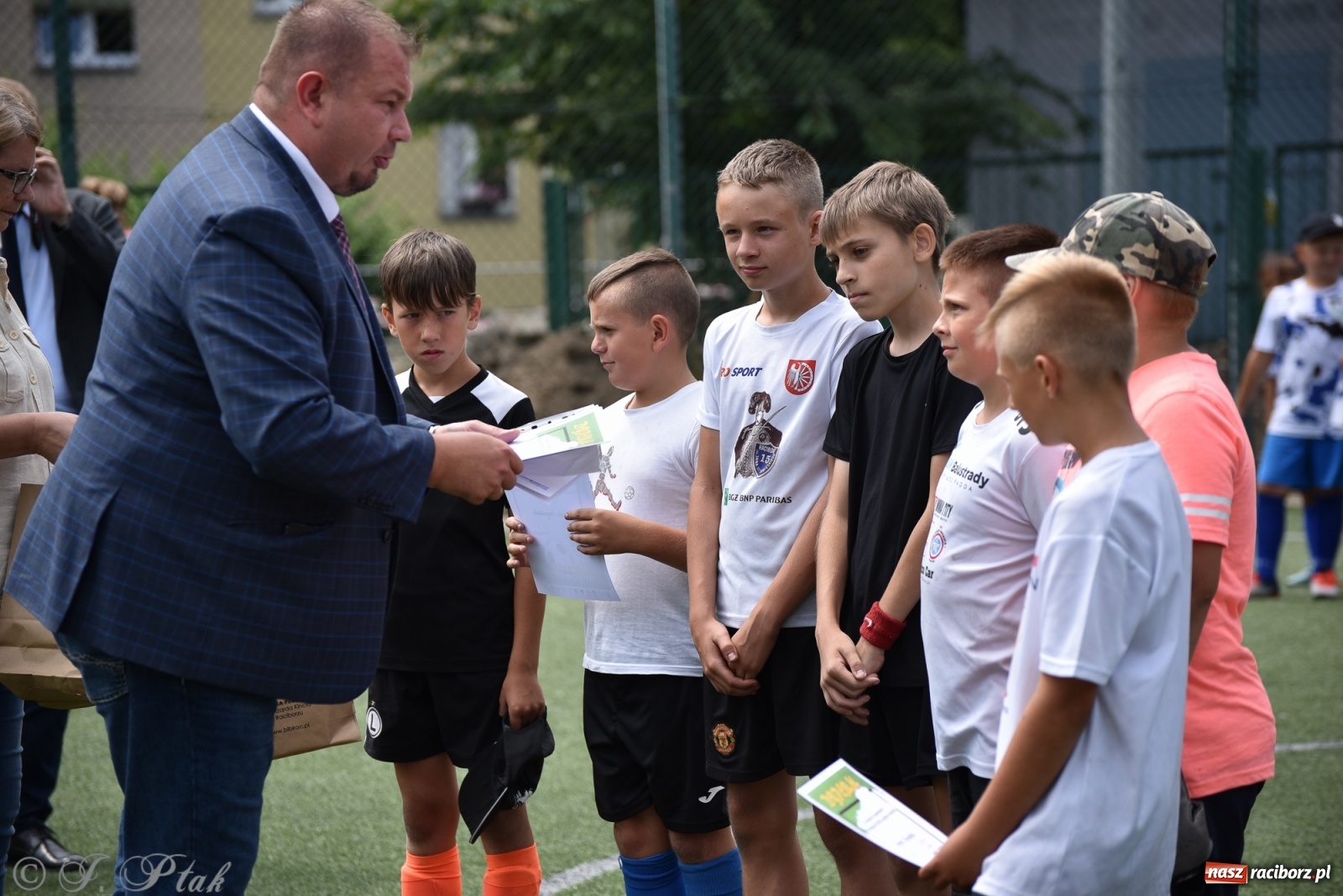 Zdjęcie w galerii na portalu naszraciborz.pl: Piłkarskie powiatowe EURO za nami. Medale rozdane [FOTO] wiadomości z regionu