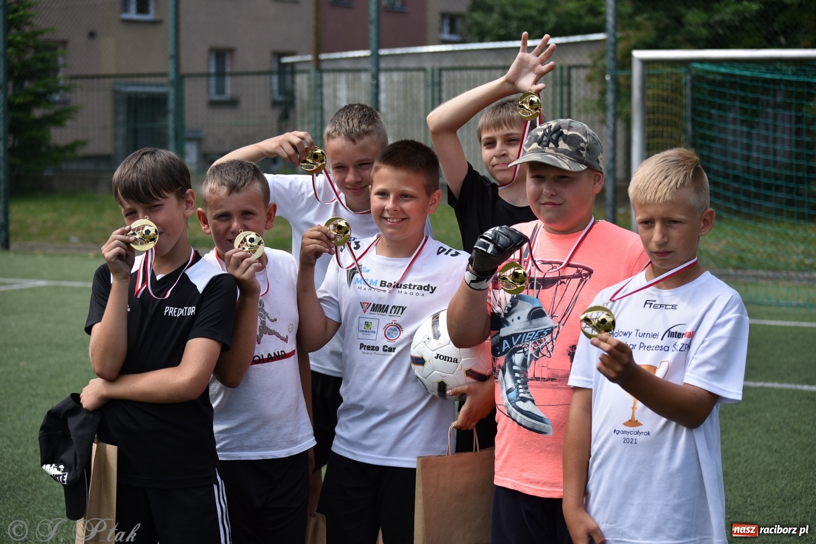 Zdjęcie w galerii na portalu naszraciborz.pl: Piłkarskie powiatowe EURO za nami. Medale rozdane [FOTO] wiadomości z regionu
