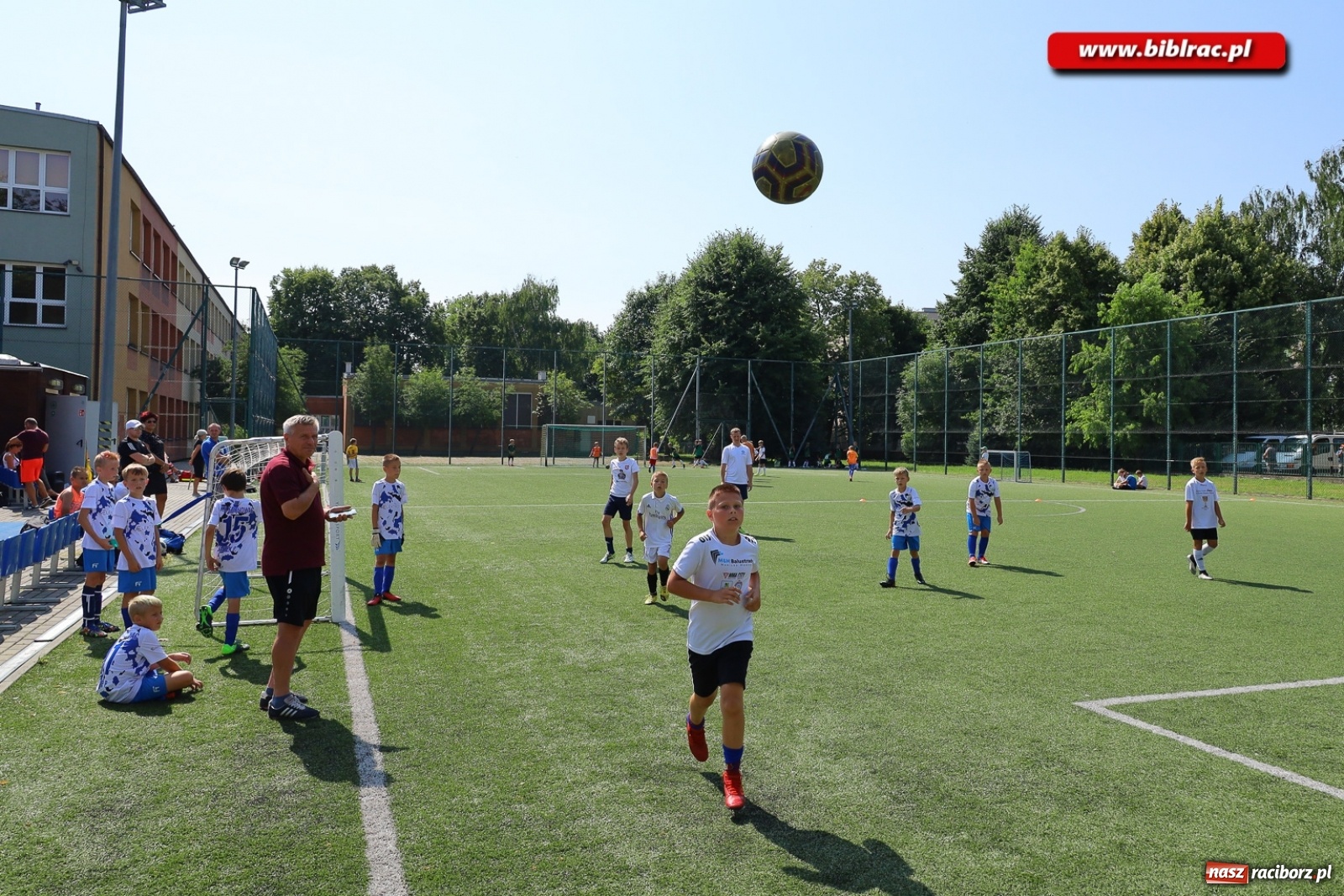 Zdjęcie w galerii na portalu naszraciborz.pl: Piłkarskie powiatowe EURO za nami. Medale rozdane [FOTO] wiadomości z regionu