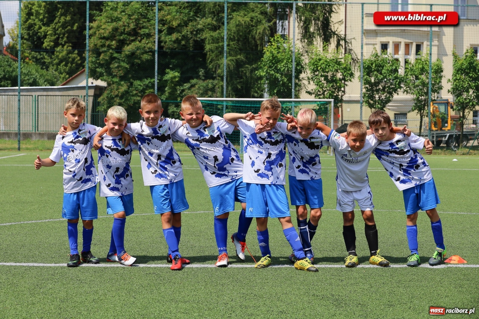 Zdjęcie w galerii na portalu naszraciborz.pl: Piłkarskie powiatowe EURO za nami. Medale rozdane [FOTO] wiadomości z regionu