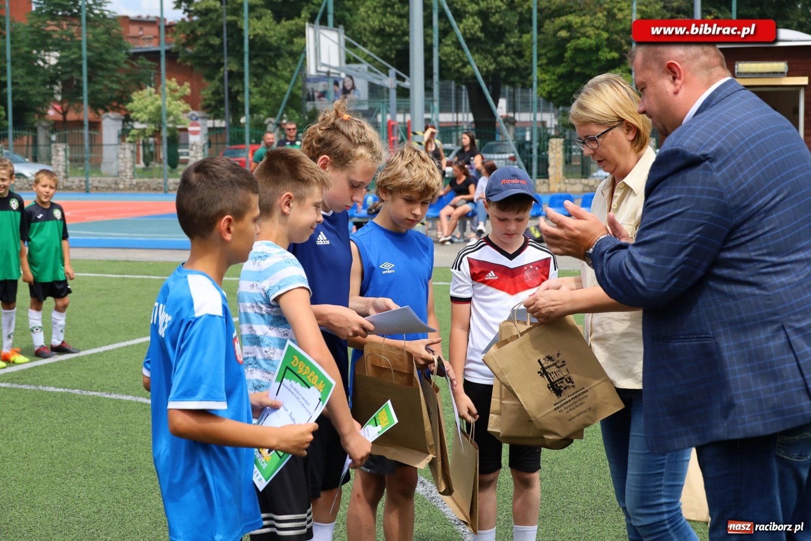 Zdjęcie w galerii na portalu naszraciborz.pl: Piłkarskie powiatowe EURO za nami. Medale rozdane [FOTO] wiadomości z regionu