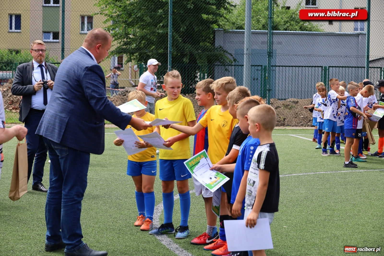 Zdjęcie w galerii na portalu naszraciborz.pl: Piłkarskie powiatowe EURO za nami. Medale rozdane [FOTO] wiadomości z regionu
