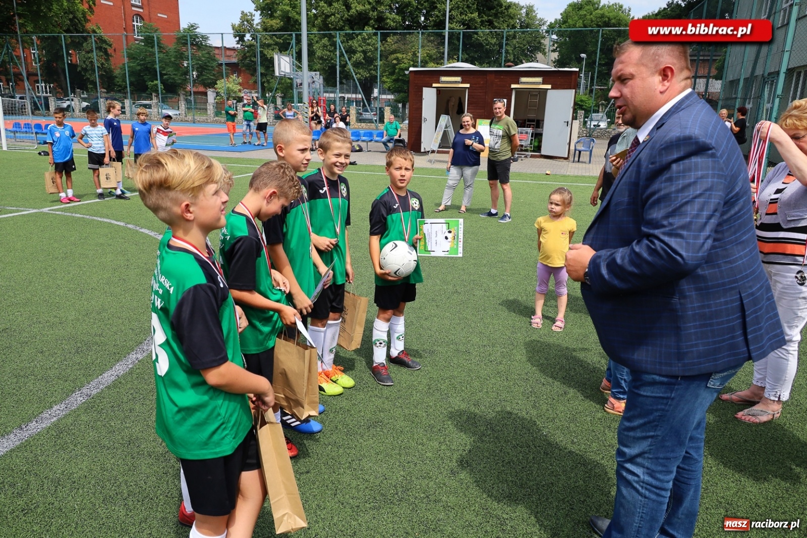 Zdjęcie w galerii na portalu naszraciborz.pl: Piłkarskie powiatowe EURO za nami. Medale rozdane [FOTO] wiadomości z regionu