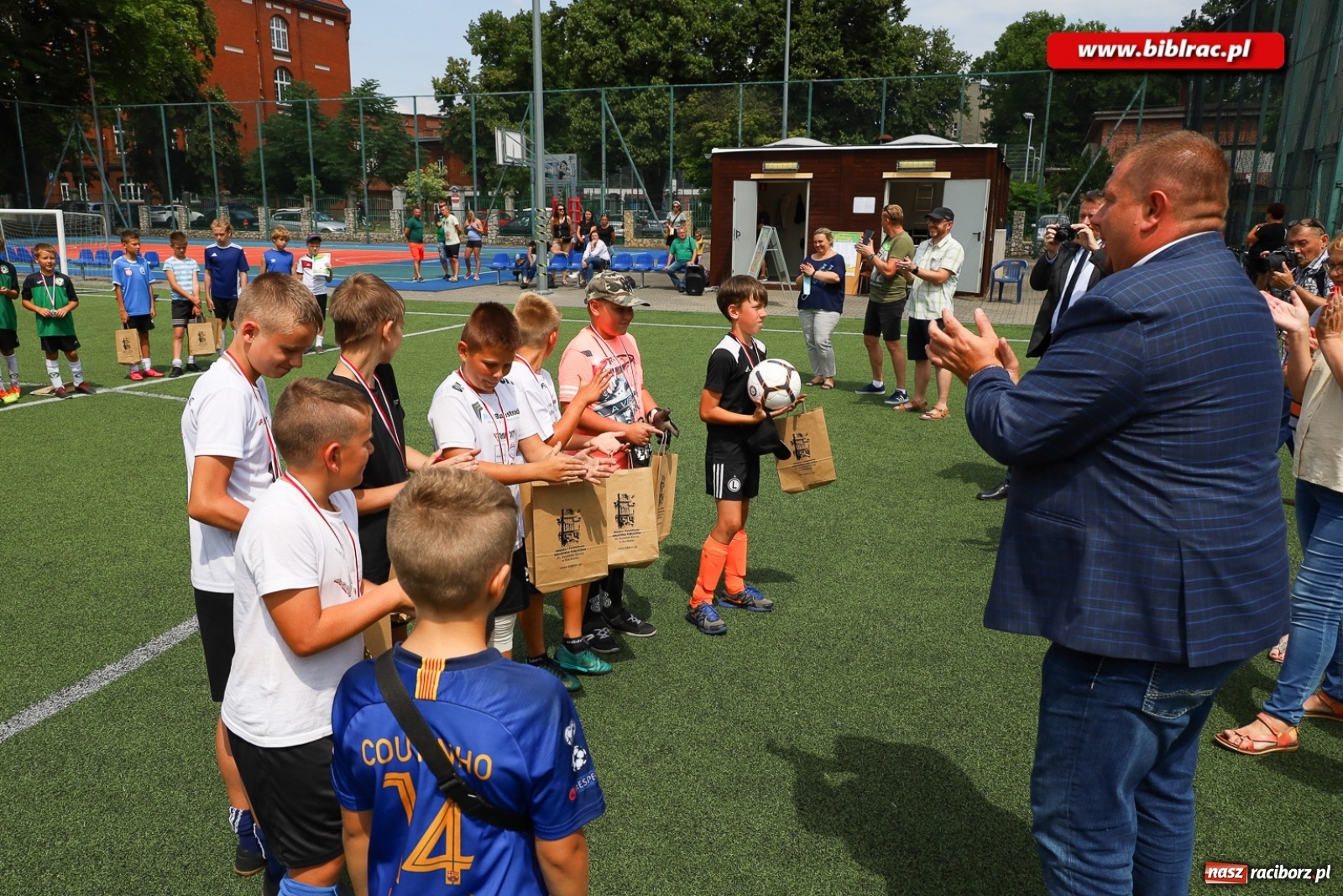Zdjęcie w galerii na portalu naszraciborz.pl: Piłkarskie powiatowe EURO za nami. Medale rozdane [FOTO] wiadomości z regionu