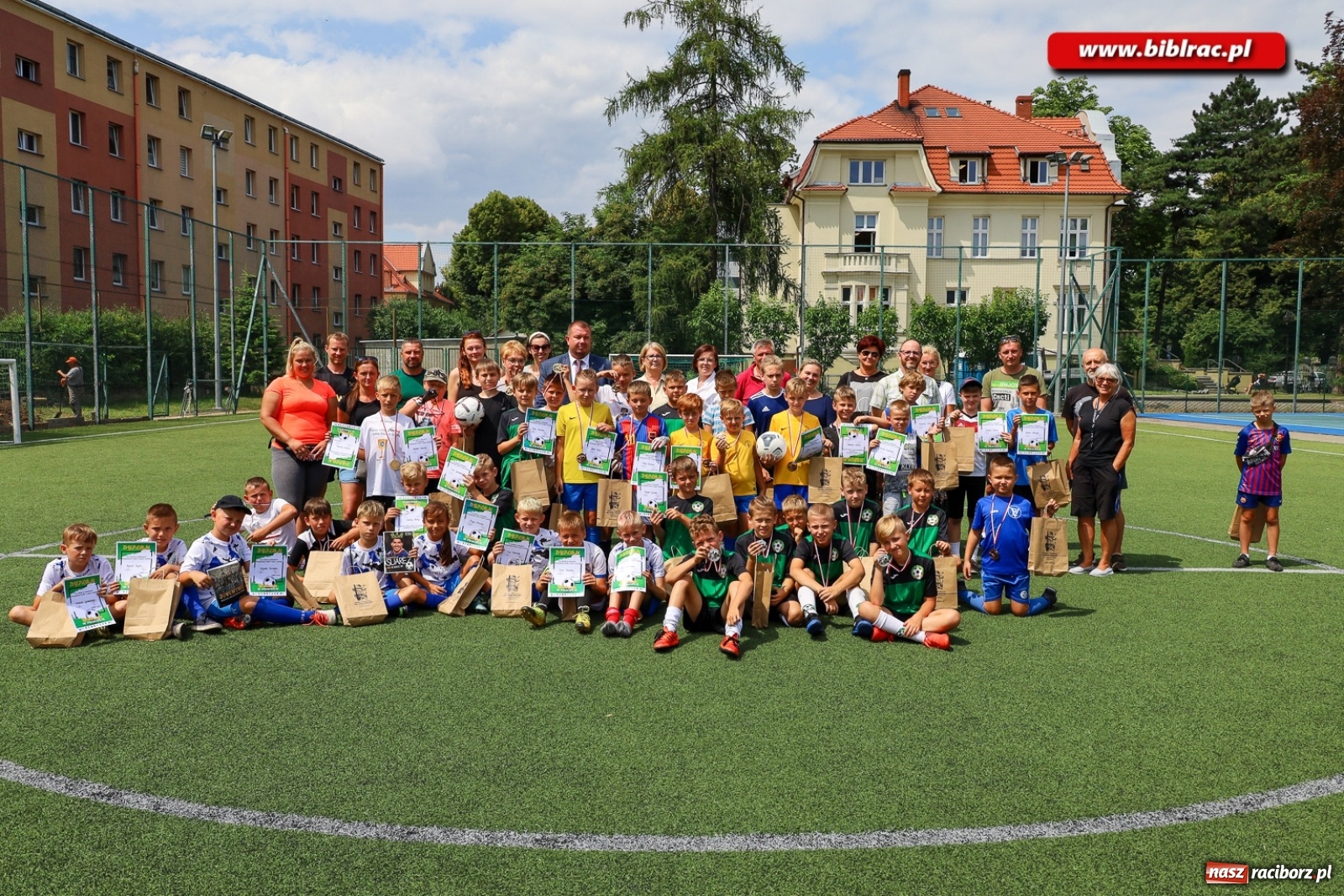 Zdjęcie w galerii na portalu naszraciborz.pl: Piłkarskie powiatowe EURO za nami. Medale rozdane [FOTO] wiadomości z regionu