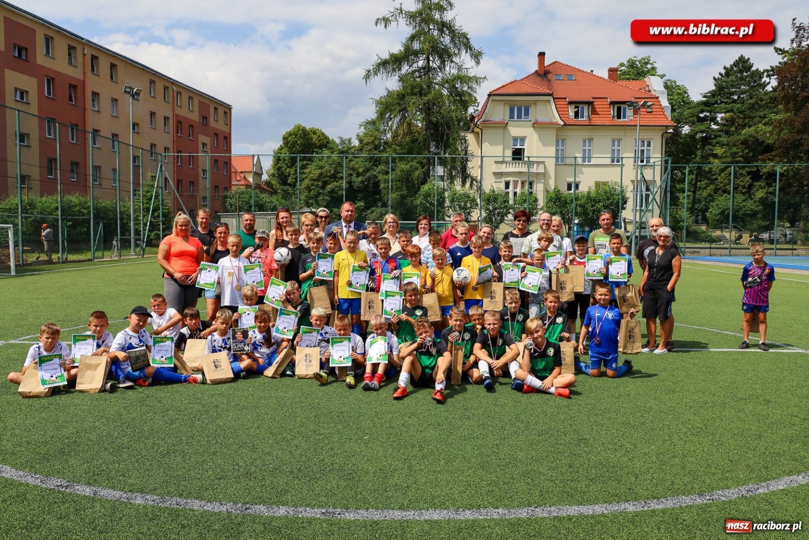 Zdjęcie w galerii na portalu naszraciborz.pl: Piłkarskie powiatowe EURO za nami. Medale rozdane [FOTO] wiadomości z regionu