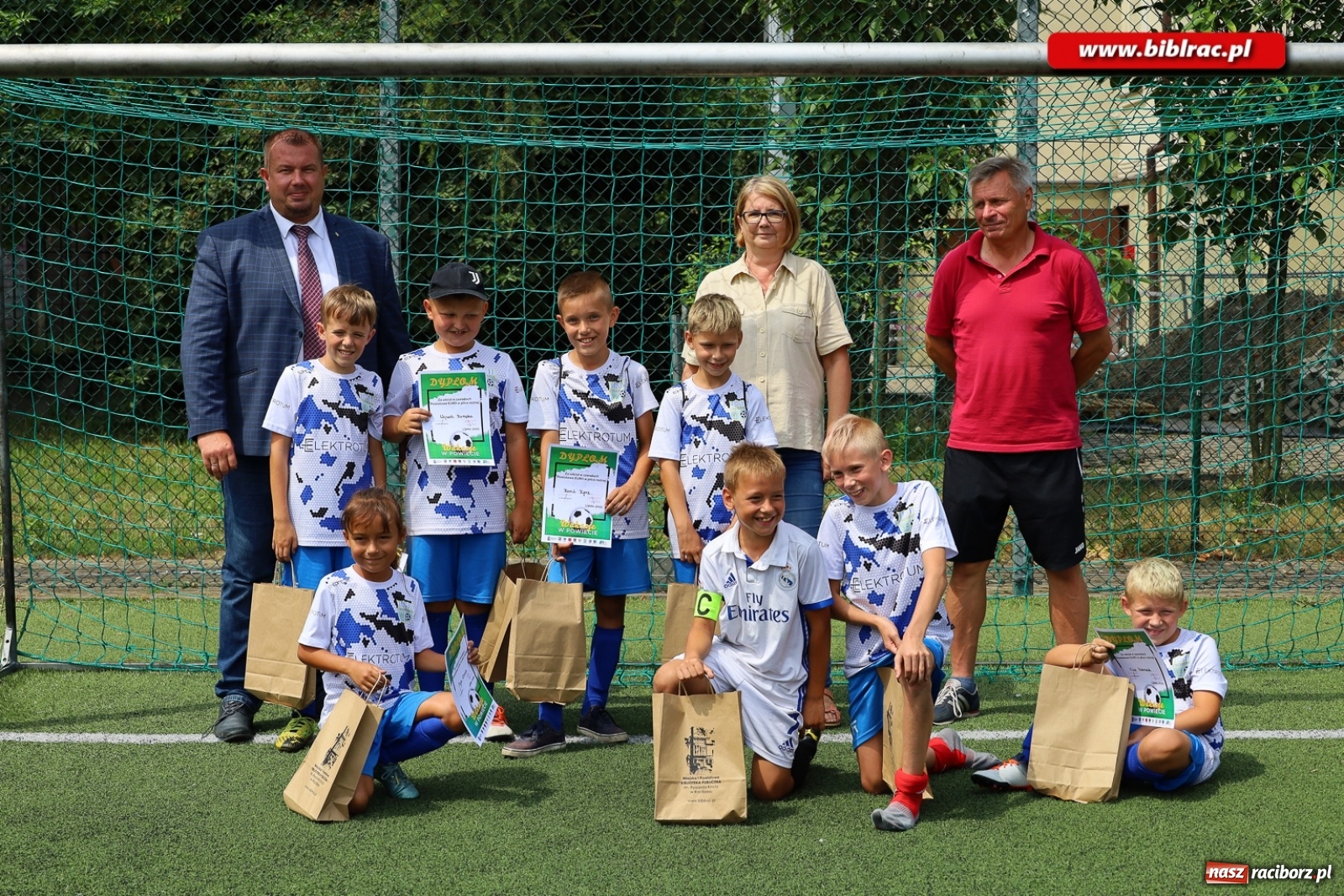 Zdjęcie w galerii na portalu naszraciborz.pl: Piłkarskie powiatowe EURO za nami. Medale rozdane [FOTO] wiadomości z regionu