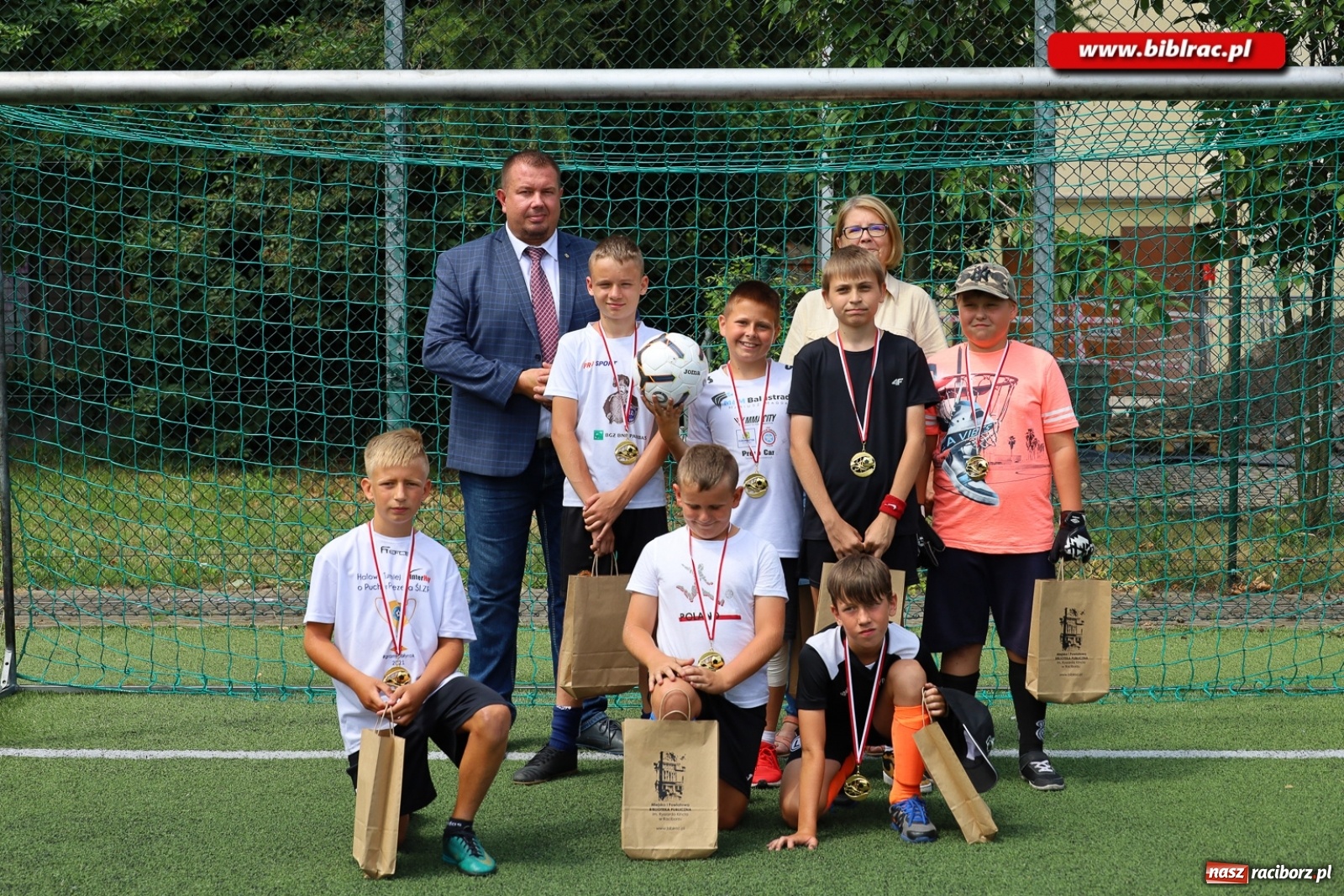 Zdjęcie w galerii na portalu naszraciborz.pl: Piłkarskie powiatowe EURO za nami. Medale rozdane [FOTO] wiadomości z regionu