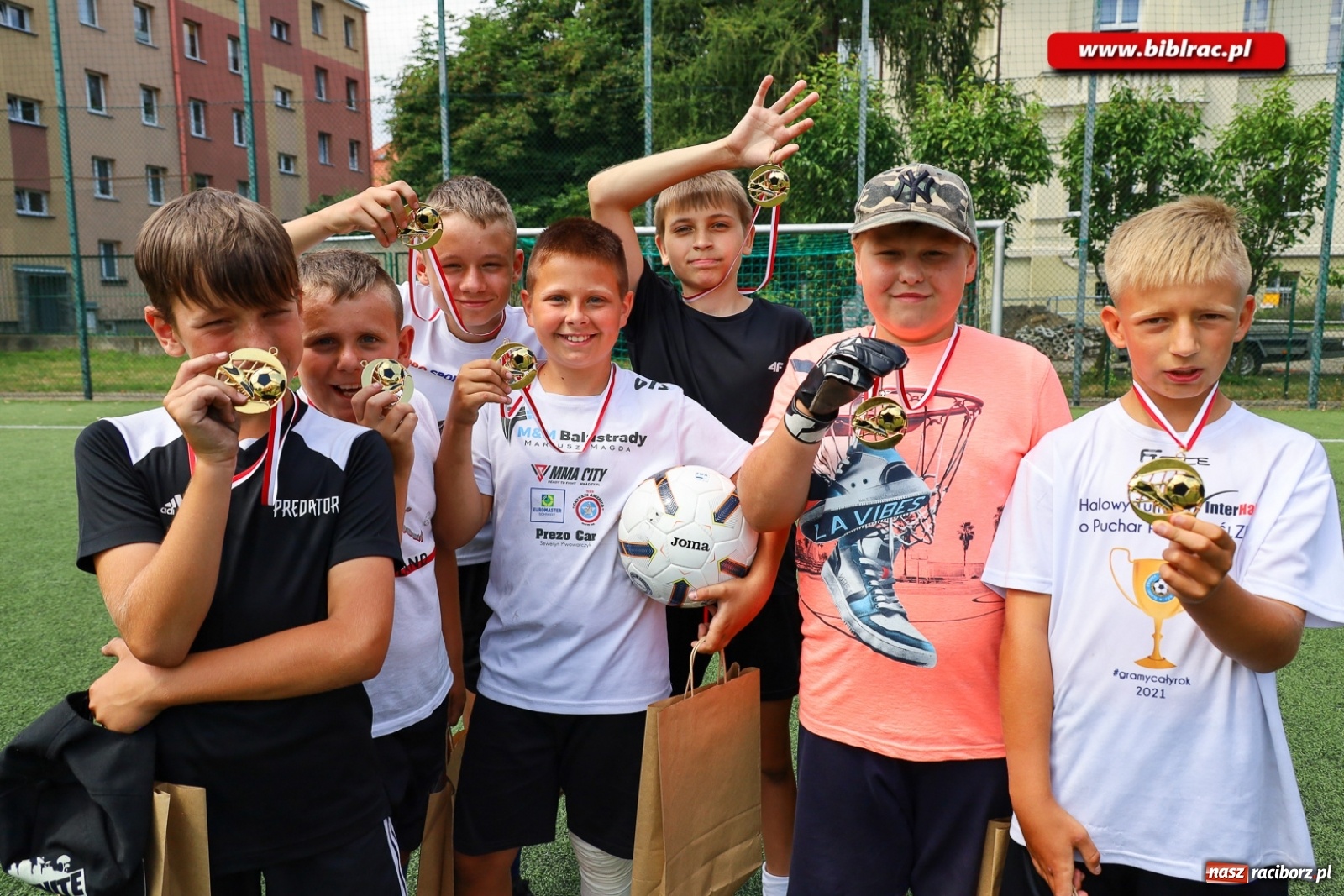 Zdjęcie w galerii na portalu naszraciborz.pl: Piłkarskie powiatowe EURO za nami. Medale rozdane [FOTO] wiadomości z regionu