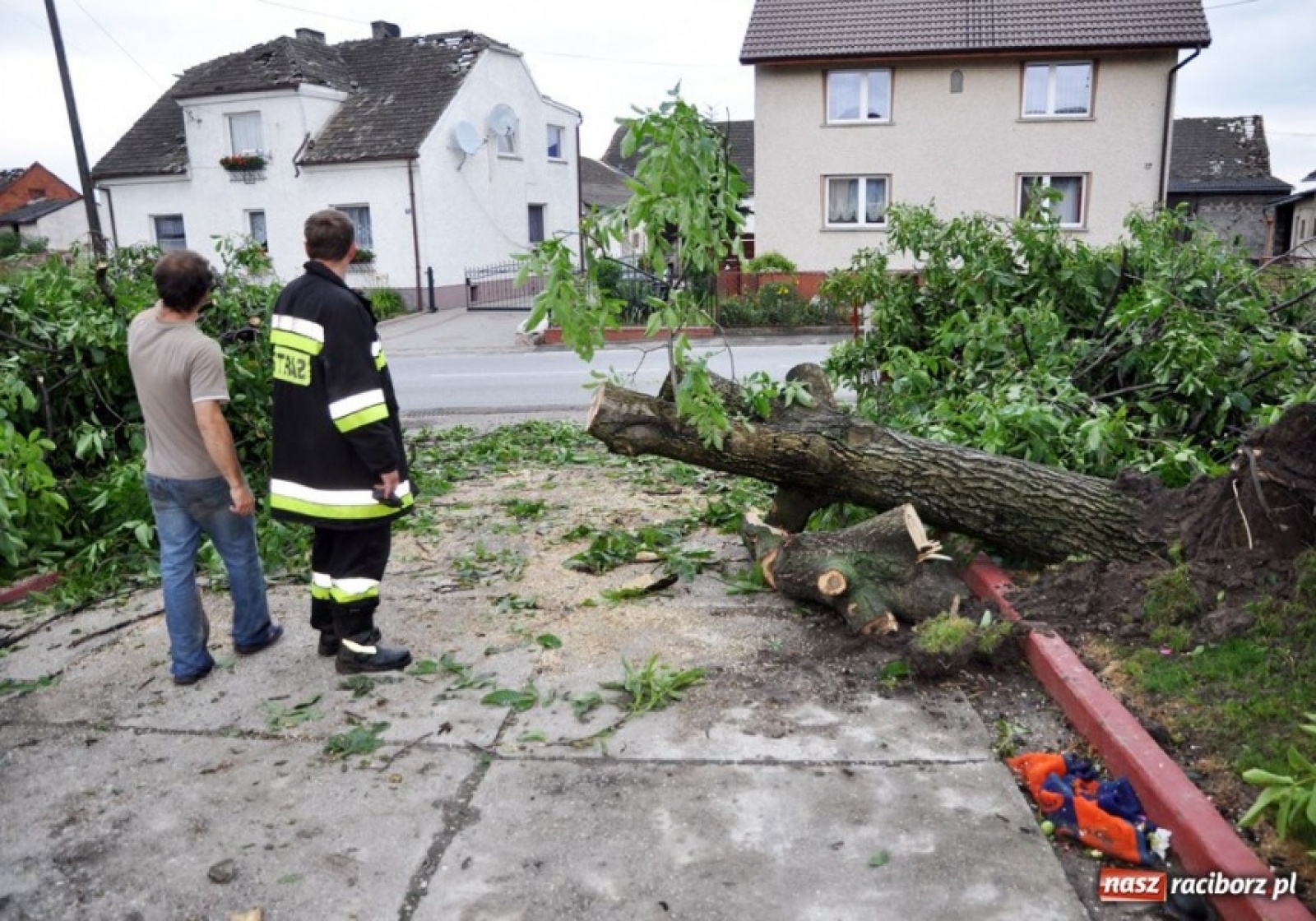 Zdjęcie w galerii na portalu naszraciborz.pl: Niebezpieczne zjawiska w Polsce i powiecie raciborskim. Co jest największym zagrożeniem? wiadomości z regionu