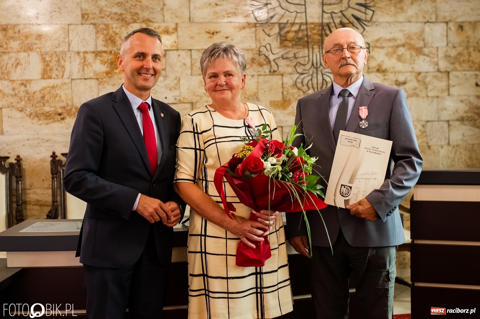Zdjęcie w galerii na portalu naszraciborz.pl: Złote Gody w Raciborzu. Małżonkowie dziękowali sobie za 50 lat pożycia wiadomości z regionu