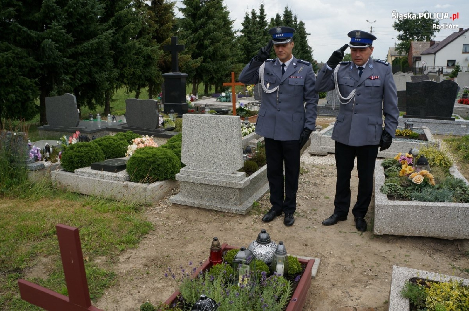 Zdjęcie w galerii na portalu naszraciborz.pl: Święto policji w raciborskiej komendzie wiadomości z regionu