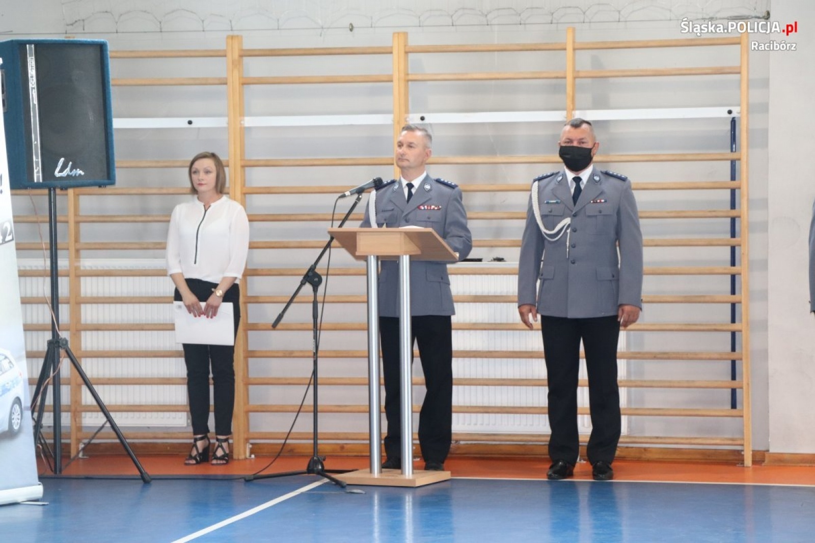 Zdjęcie w galerii na portalu naszraciborz.pl: Święto policji w raciborskiej komendzie wiadomości z regionu