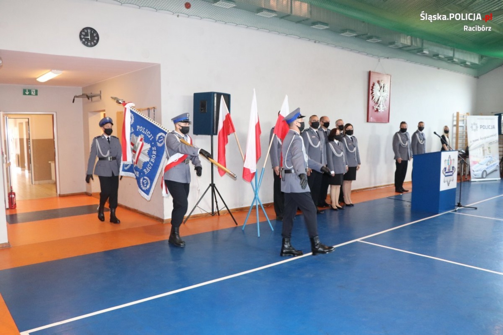 Zdjęcie w galerii na portalu naszraciborz.pl: Święto policji w raciborskiej komendzie wiadomości z regionu