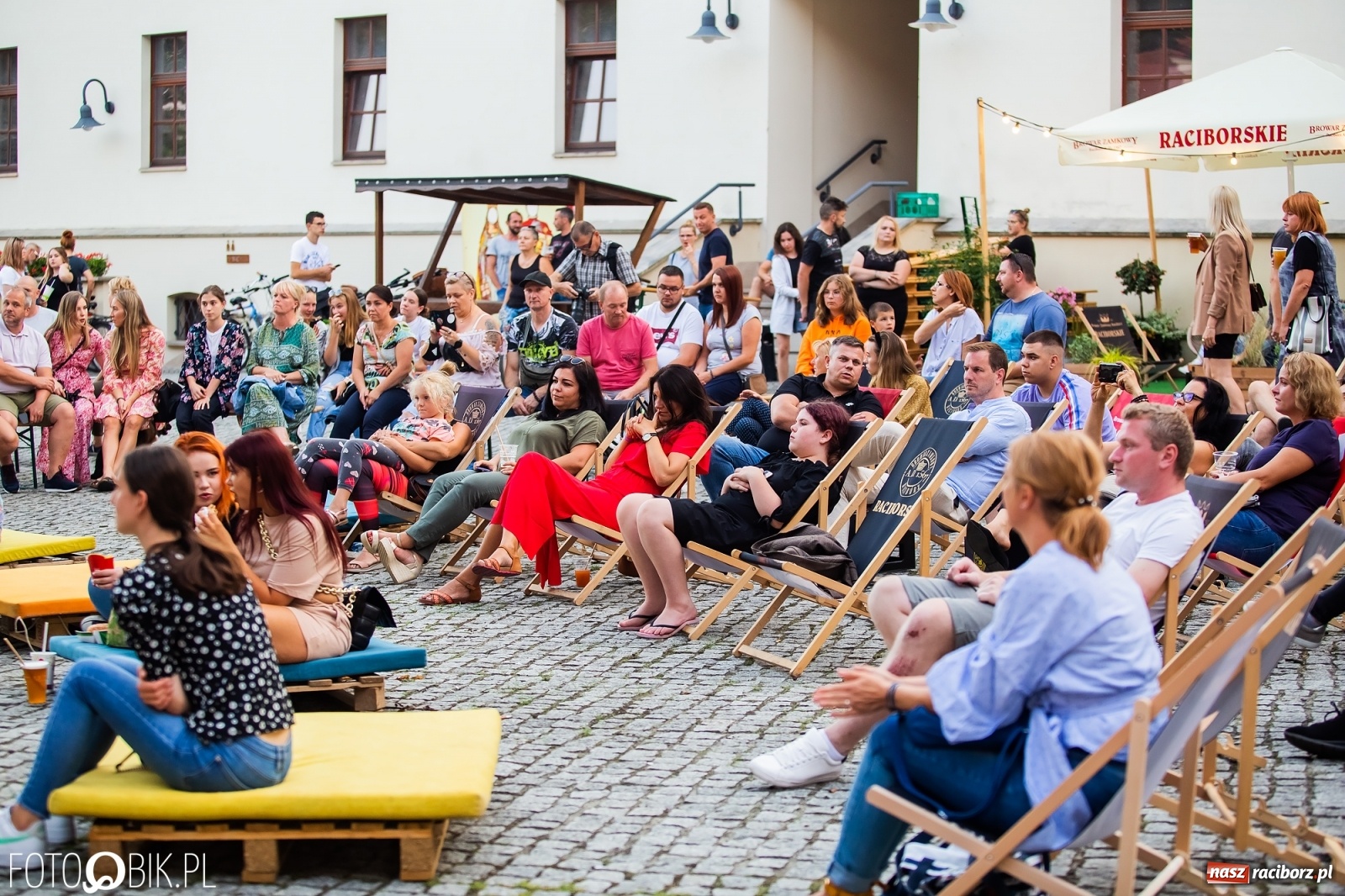 Zdjęcie w galerii na portalu naszraciborz.pl: Ed Sheeran Night na Zamku Piastowskim wiadomości z regionu