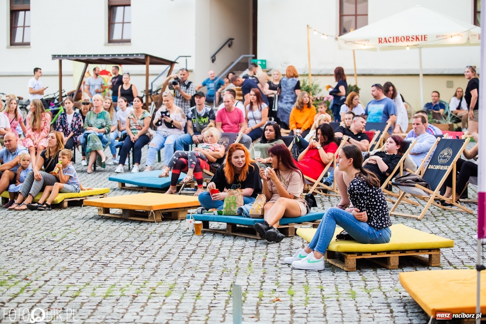 Zdjęcie w galerii na portalu naszraciborz.pl: Ed Sheeran Night na Zamku Piastowskim wiadomości z regionu