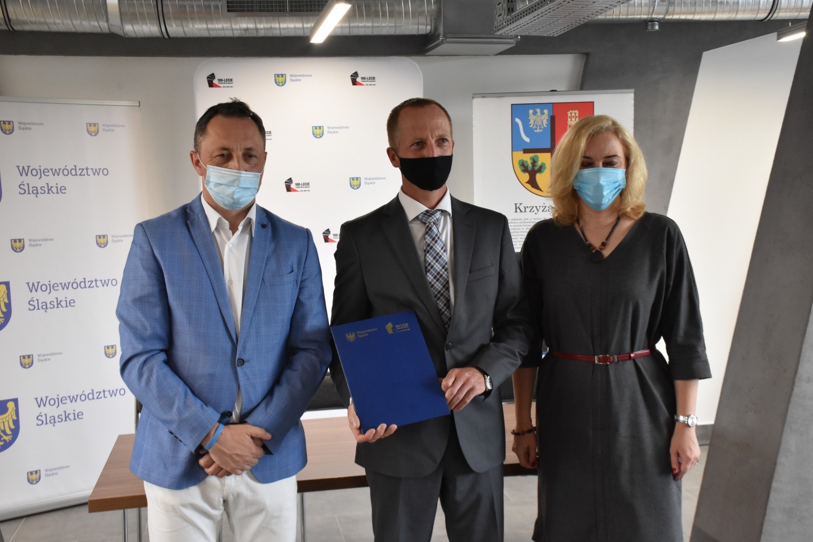 Zdjęcie w galerii na portalu naszraciborz.pl: Drogi transportu rolnego w naszym powiecie z wojewódzkim wsparciem wiadomości z regionu