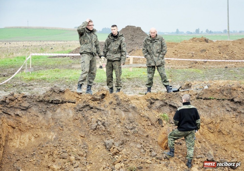Zdjęcie w galerii na portalu naszraciborz.pl: 100-kilogramowa bomba przy Ogrodowej wiadomości z regionu