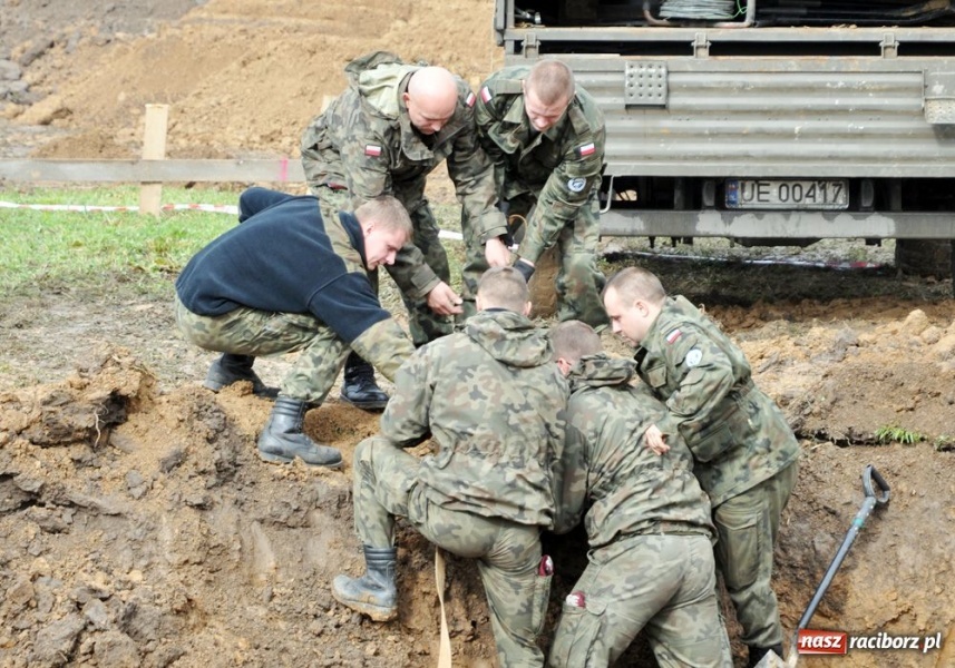 Zdjęcie w galerii na portalu naszraciborz.pl: 100-kilogramowa bomba przy Ogrodowej wiadomości z regionu