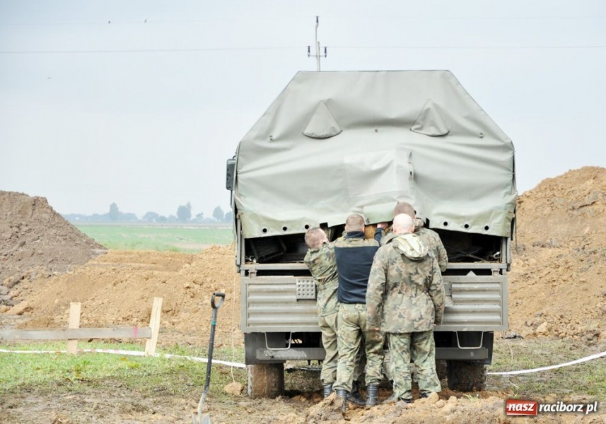 Zdjęcie w galerii na portalu naszraciborz.pl: 100-kilogramowa bomba przy Ogrodowej wiadomości z regionu