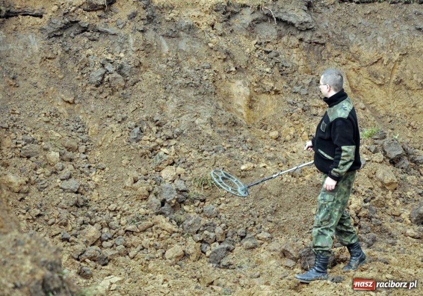 Zdjęcie w galerii na portalu naszraciborz.pl: 100-kilogramowa bomba przy Ogrodowej wiadomości z regionu
