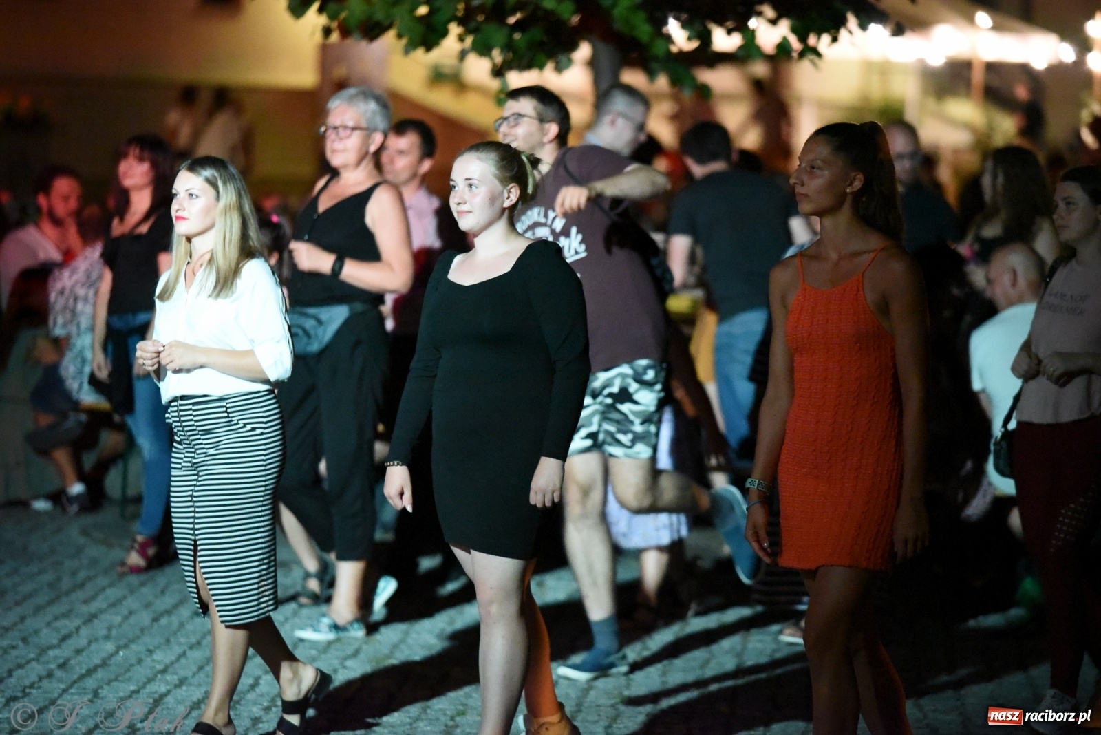 Zdjęcie w galerii na portalu naszraciborz.pl: Zamkowe LATINO PARTY ON AIR [FOTO i WIDEO] wiadomości z regionu