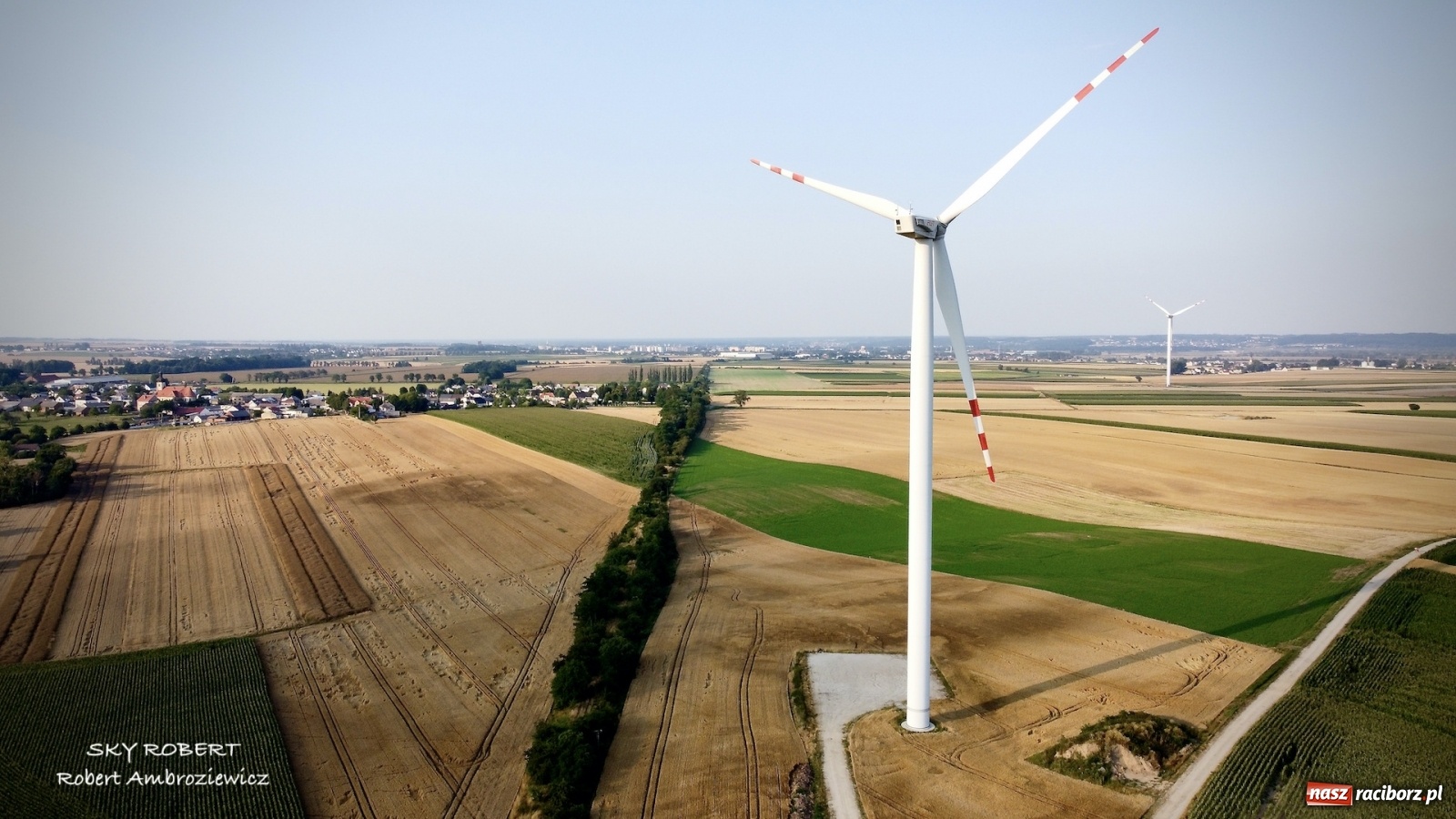 Zdjęcie w galerii na portalu naszraciborz.pl: Z Raciborza do Opawy. Magiczne zdjęcia lotnicze starej linii kolejowej wiadomości z regionu