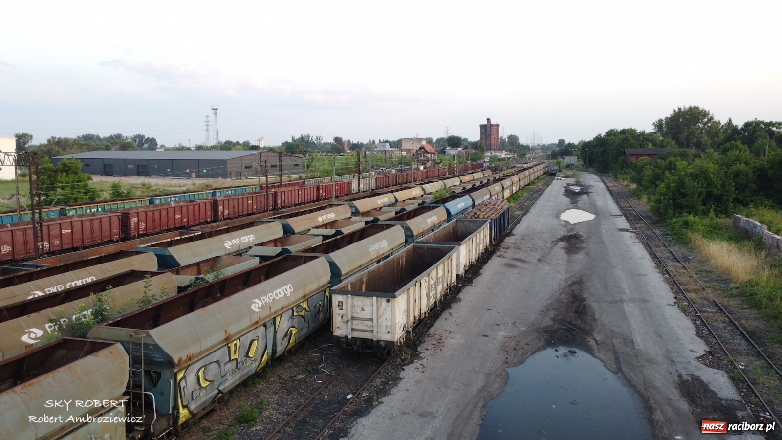 Zdjęcie w galerii na portalu naszraciborz.pl: Z Raciborza do Opawy. Magiczne zdjęcia lotnicze starej linii kolejowej wiadomości z regionu