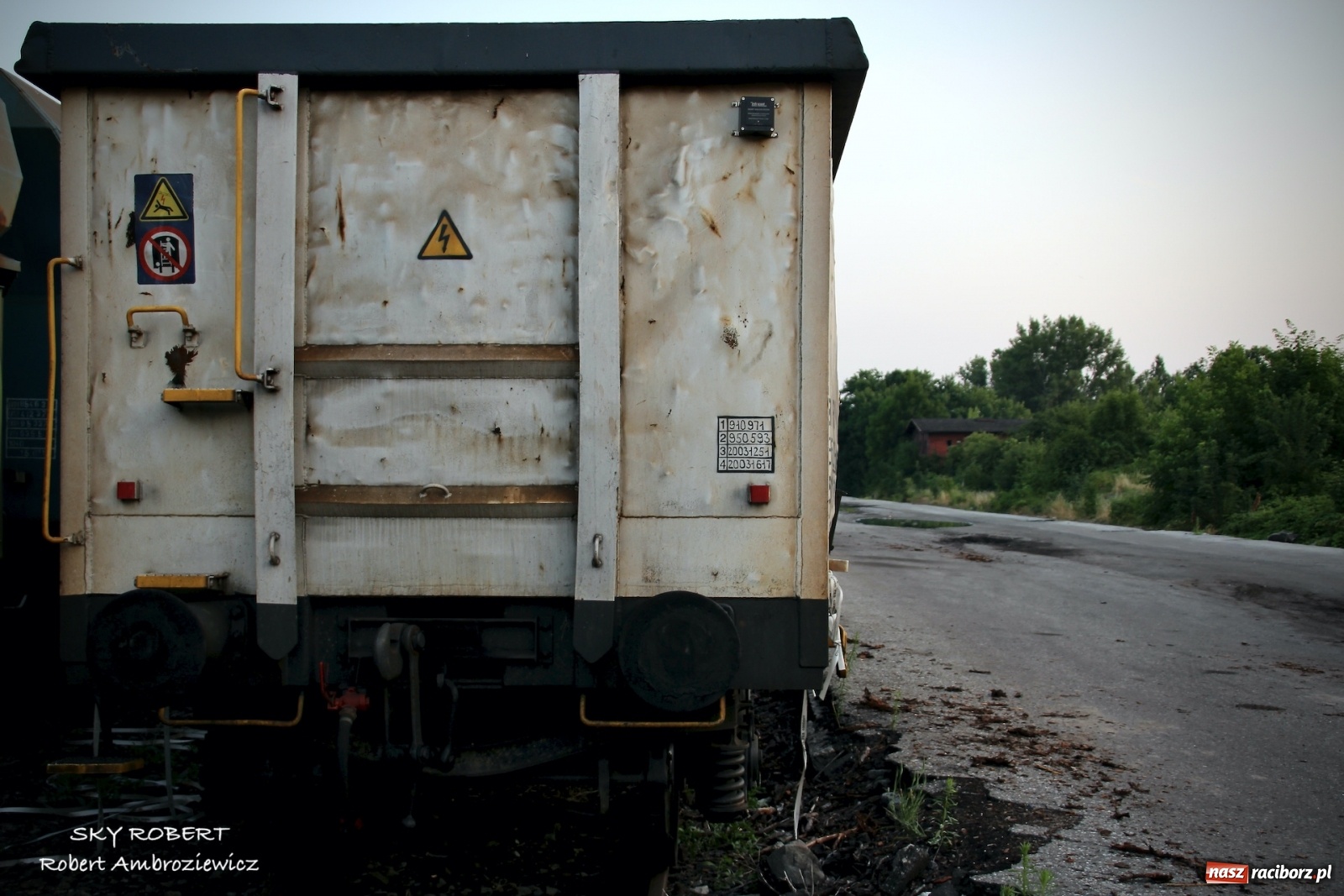 Zdjęcie w galerii na portalu naszraciborz.pl: Z Raciborza do Opawy. Magiczne zdjęcia lotnicze starej linii kolejowej wiadomości z regionu