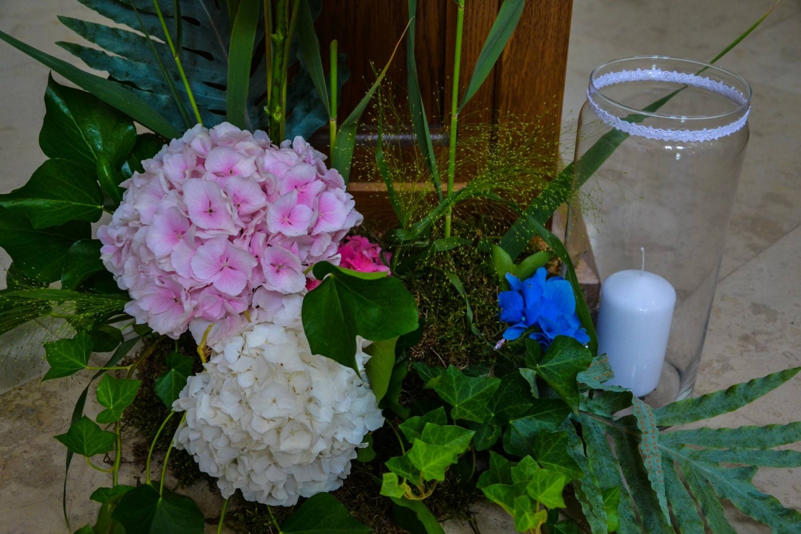 Zdjęcie w galerii na portalu naszraciborz.pl: Jak wam się podoba ślubny wystrój kaplicy zamkowej w Raciborzu? [FOTO] wiadomości z regionu