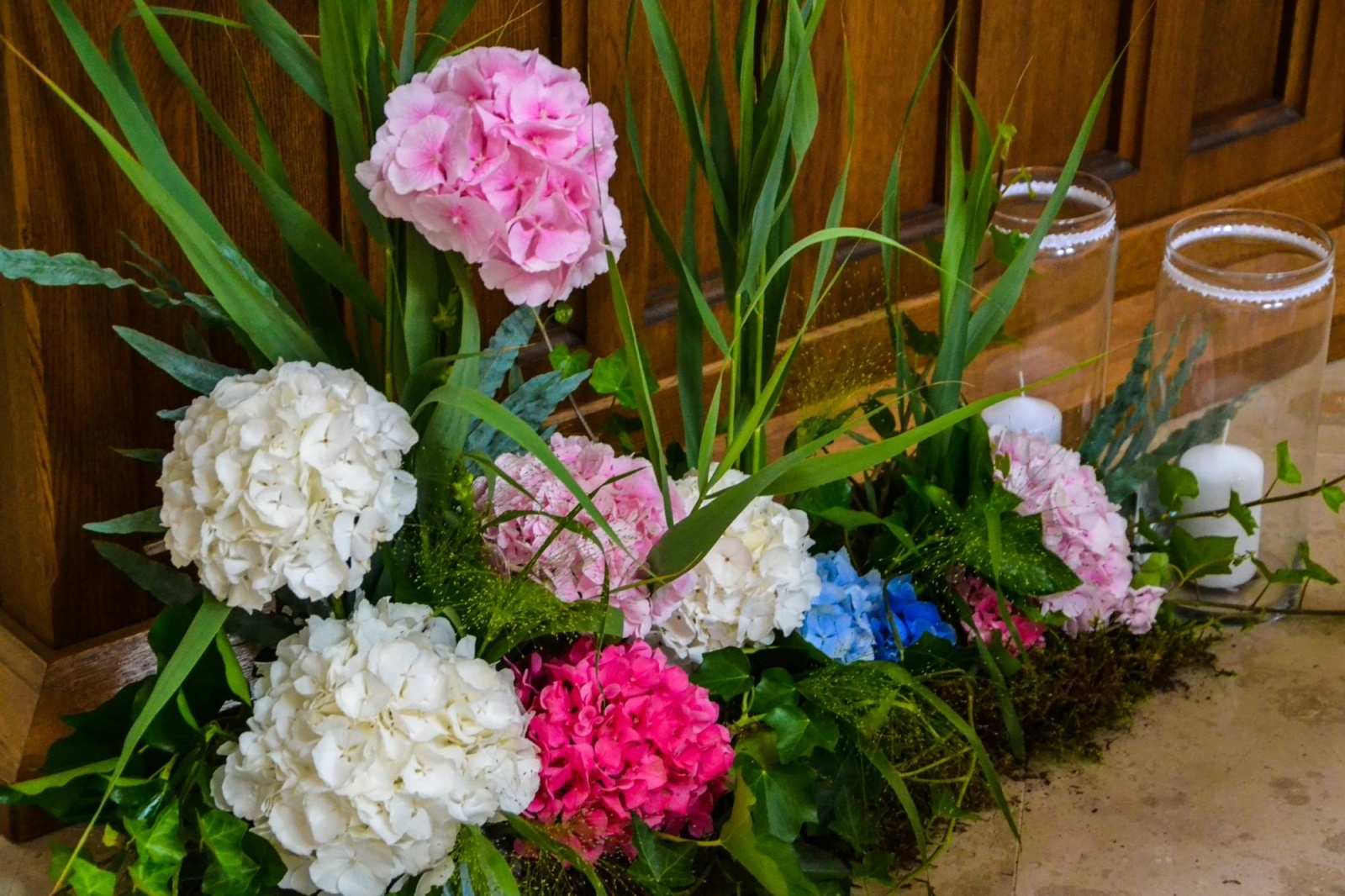 Zdjęcie w galerii na portalu naszraciborz.pl: Jak wam się podoba ślubny wystrój kaplicy zamkowej w Raciborzu? [FOTO] wiadomości z regionu