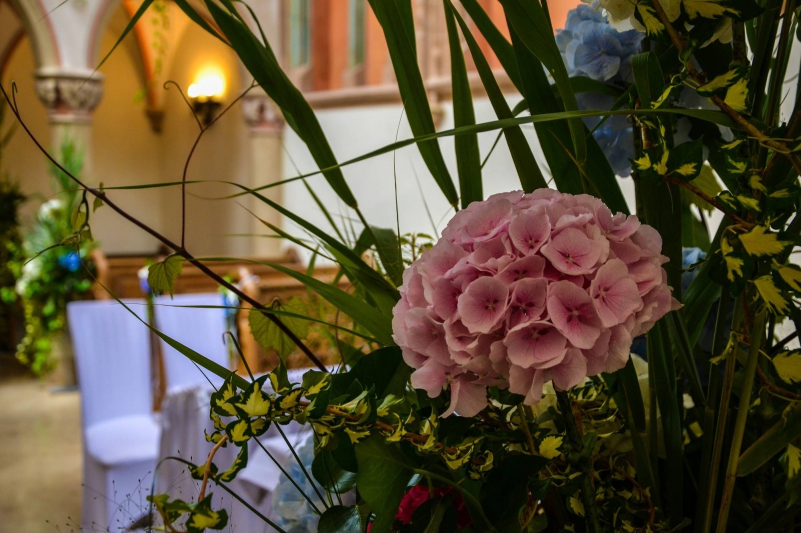 Zdjęcie w galerii na portalu naszraciborz.pl: Jak wam się podoba ślubny wystrój kaplicy zamkowej w Raciborzu? [FOTO] wiadomości z regionu